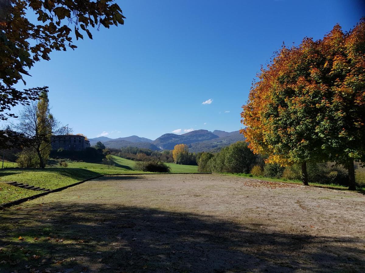 Gites Des Flandaines แซงต์-ฌอง-ออง-รัวยองส์ ภายนอก รูปภาพ