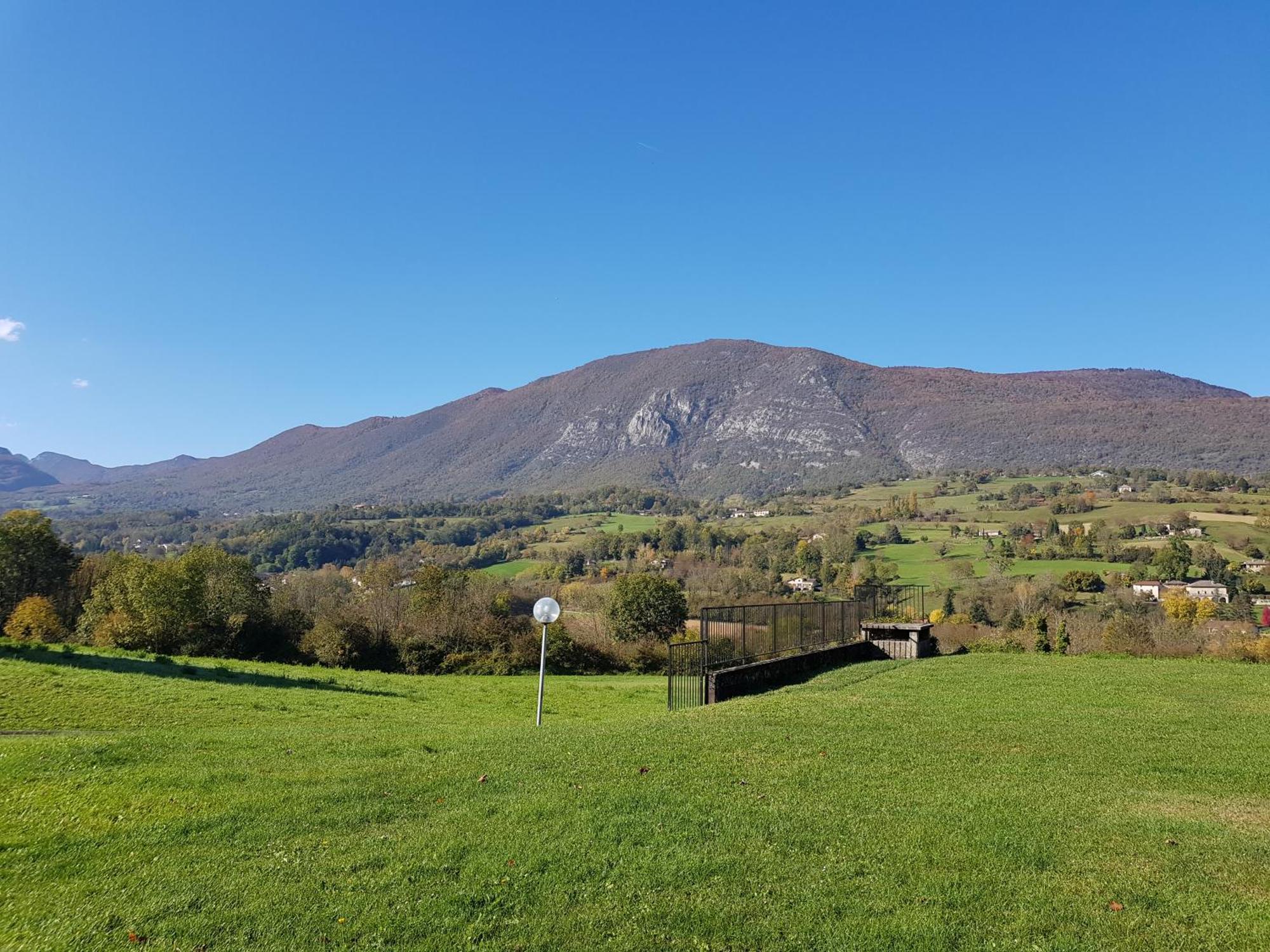 Gites Des Flandaines แซงต์-ฌอง-ออง-รัวยองส์ ภายนอก รูปภาพ